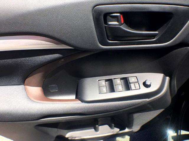 2017 Toyota Highlander LE V6